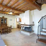 Pet Friendly In Montebuono *