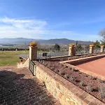Pet Friendly In Montebuono *