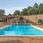 Pet Friendly In Montebuono *