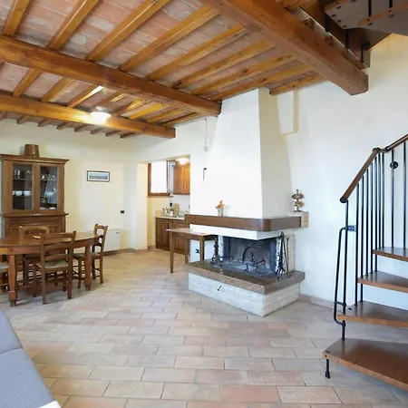 Pet Friendly In Montebuono *